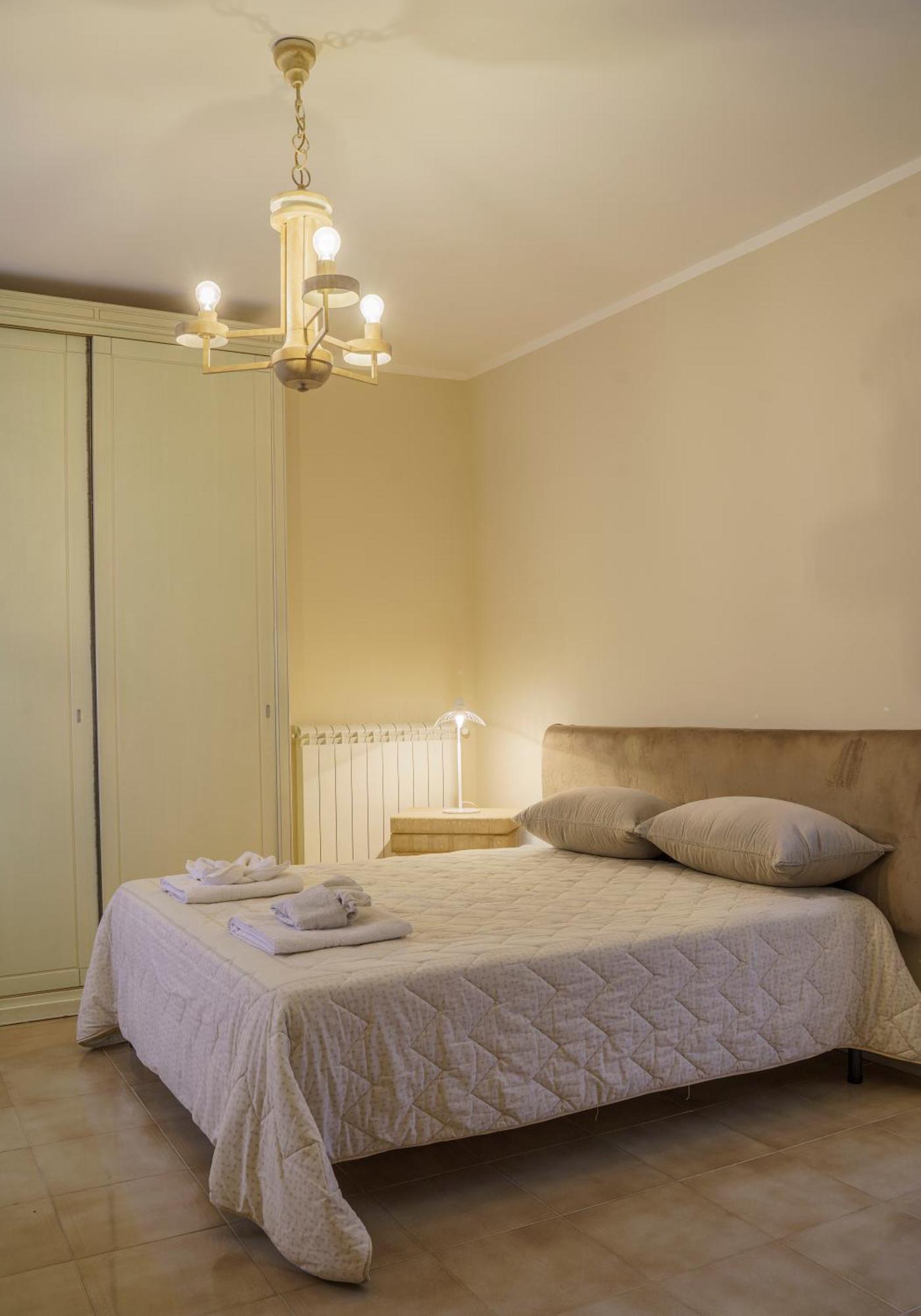Il Panorama Housing Cilento Lejlighedshotel Santa Maria di Castellabate Eksteriør billede